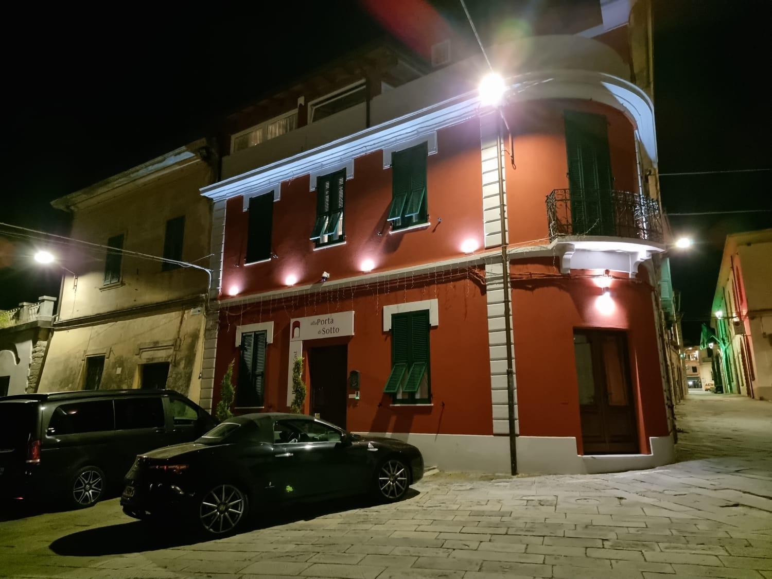 Alla Porta Di Sotto B&B Fivizzano Buitenkant foto